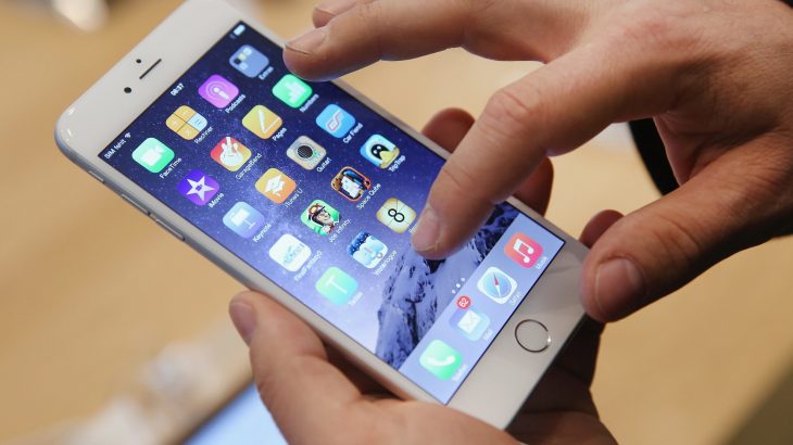 Apple gjobitet me 500 milionë dollarë për ngadalësimin e iPhone