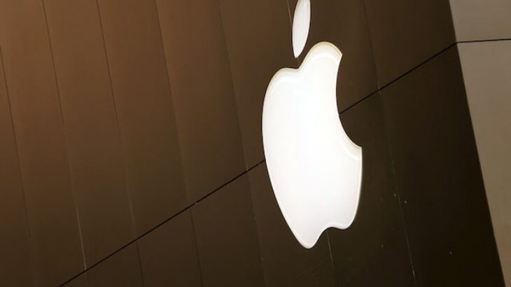 Apple bëhet prodhuesi me shitjet më të larta të smartfonëve në botë